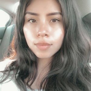 Meet your Posher, Jasmine